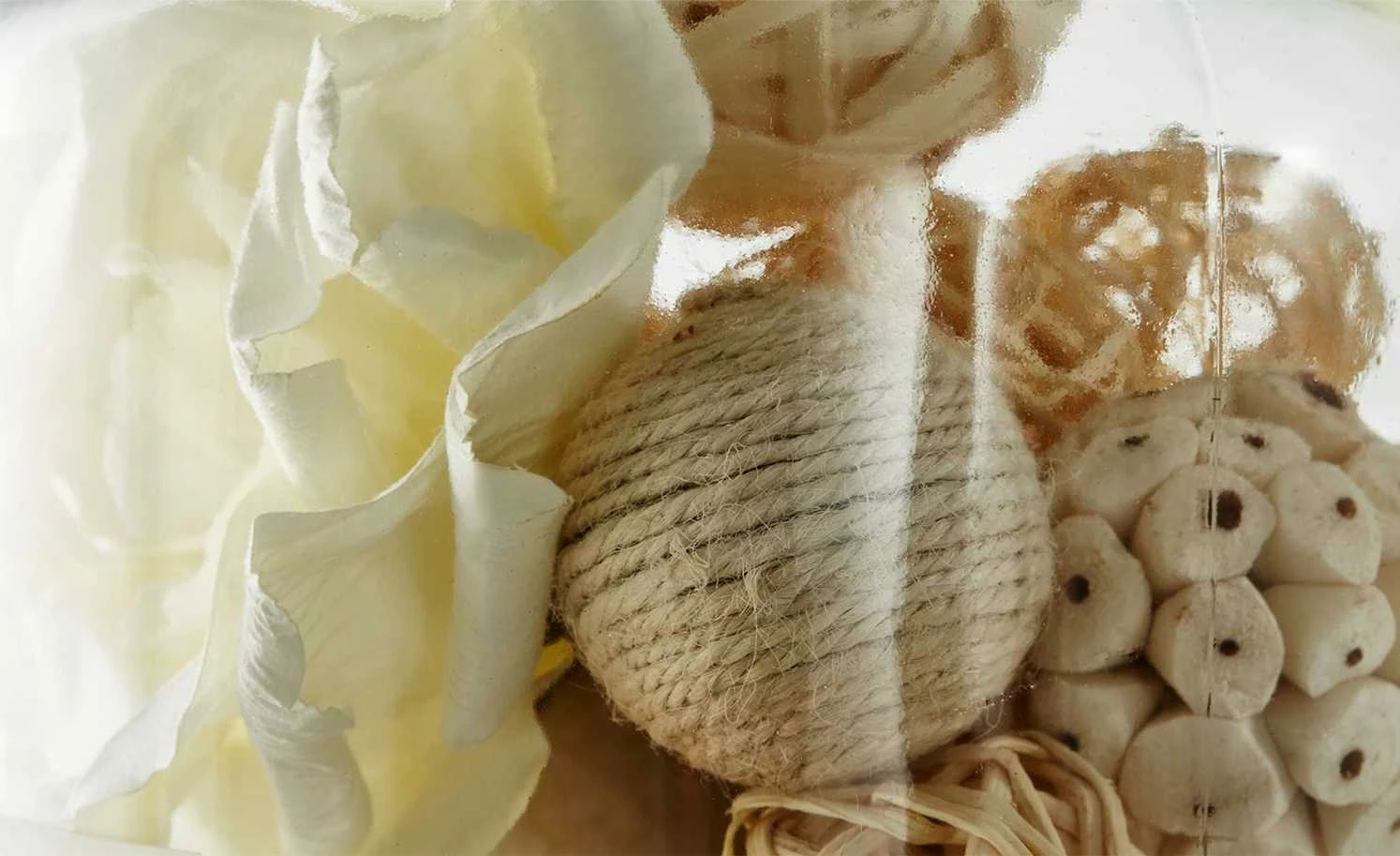 Dekokugeln im Glas mit Korkdeckel | Creme / Beige 3 Dekokugeln im Glas mit Korkdeckel | Creme / Beige – Bild 3